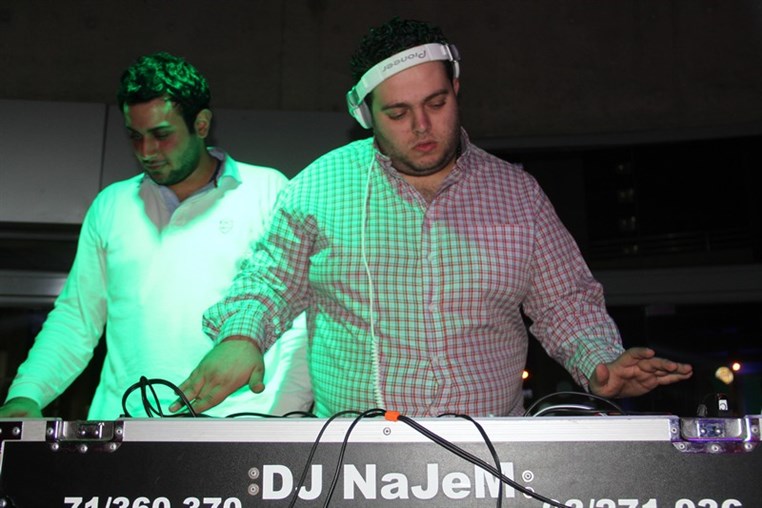 Christmas in Green at Sagesse University